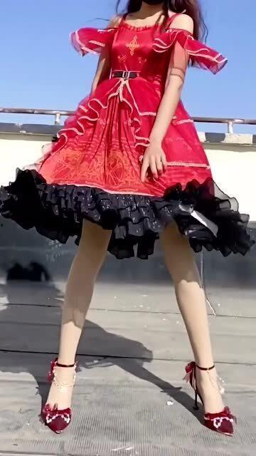 变装女王丝袜,变装女王的风情演绎