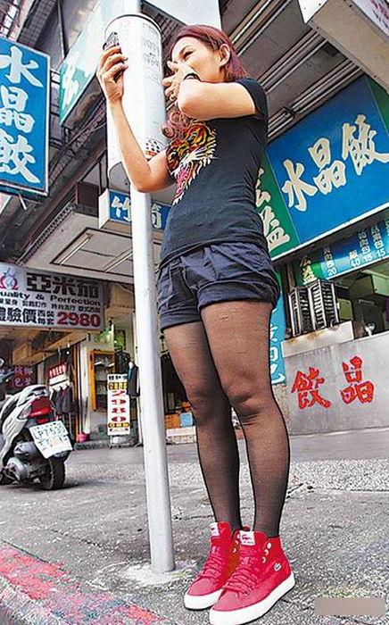 丝袜自慰在线,揭秘网络自慰现象背后的心理与伦理