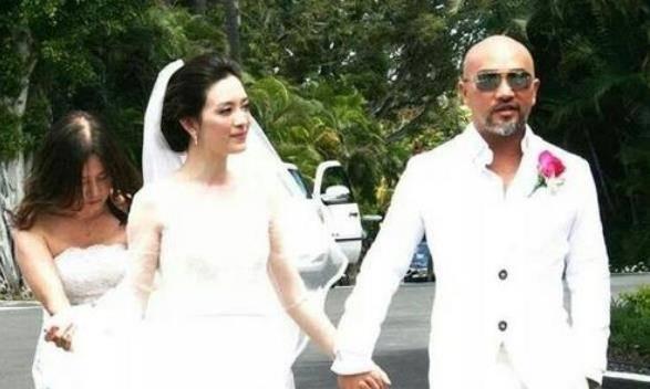 刘真有几个老公,揭秘她的情感历程，究竟拥有几位挚爱老公？