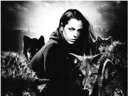 电影狼女免费观看