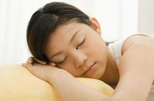 男女在床上日皮视频,揭秘男女床上互动的私密视频内容